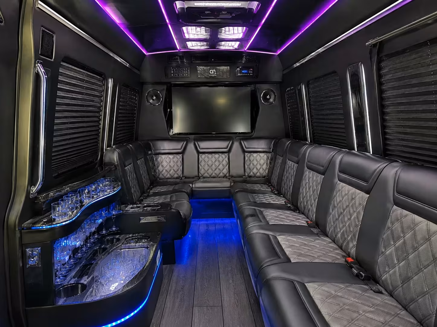 bus rental options for lansing trips