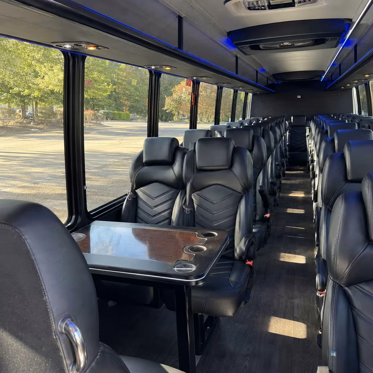 lansing 35 passenger minibus rental
