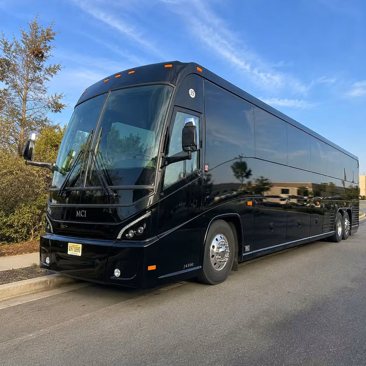 lansing airport charter bus rentals for government groups