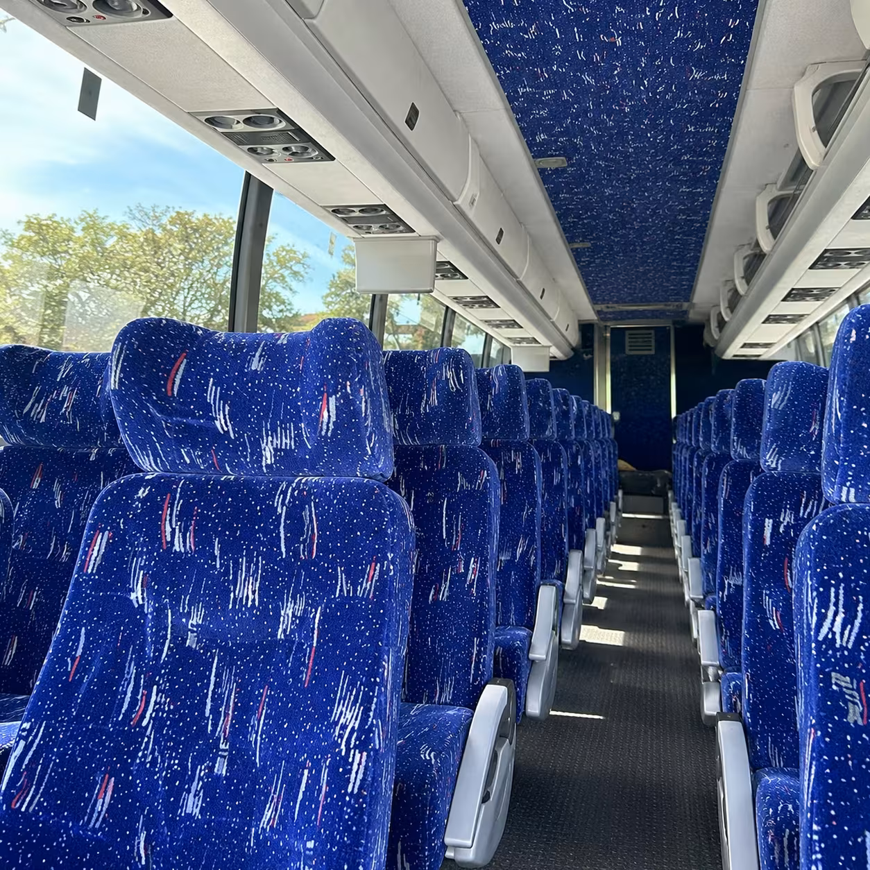 lansing charter bus rentals for government delegations