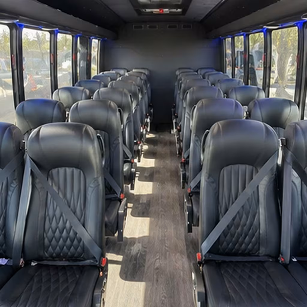 minibus rentals in lansing for school groups of all sizes