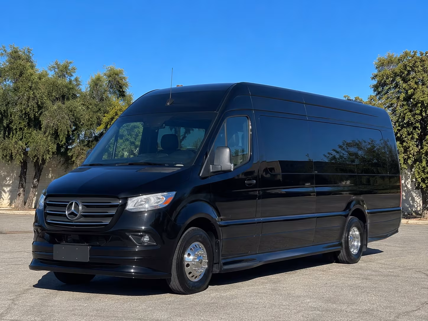 transportation serving lansing and nearby cities